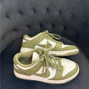 Olive dunks